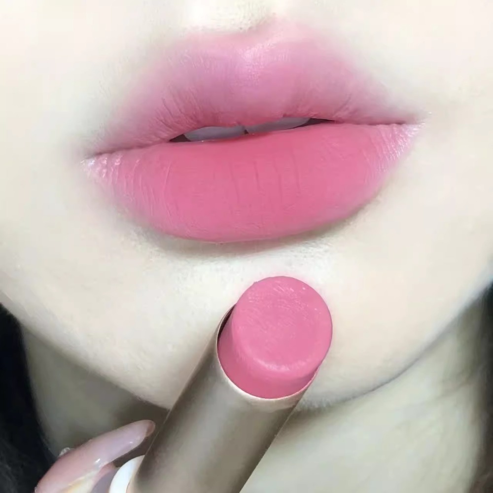 Rouges à lèvres mats veloutés  - Matte Velvet Lip Tint Long Lasting avis et prix